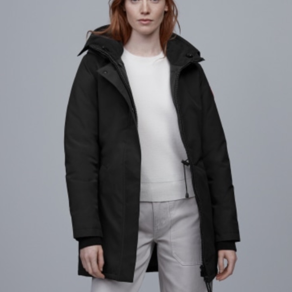 Canada Goose Victoria Parka in Black